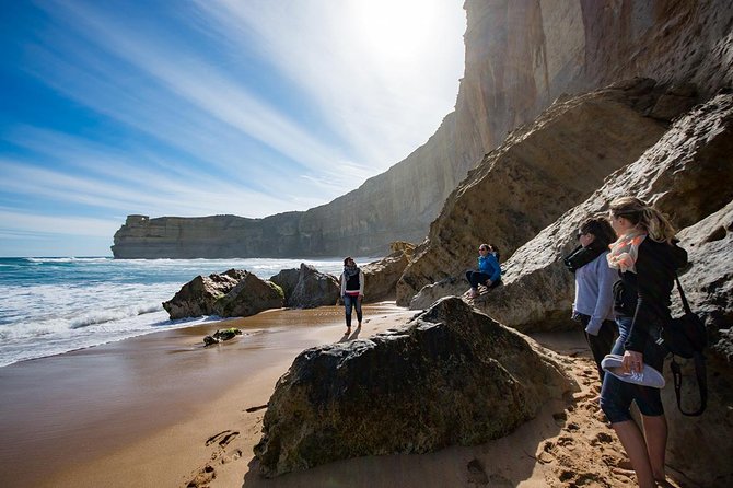 Great Ocean Road, 12 Apostles, Loch Ard Gorge & lunch - Melbourne - Loch Ard Gorge and the Razorback lookouts