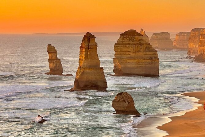 Great Ocean Road Full-Day Sunset Eco Tour from Melbourne - Getting Out of Melbourne: Westgate Bridge, Geelong, and Surf Coast Warm-Up