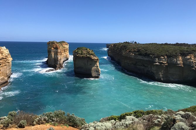 Great Ocean Road Reverse Itinerary PREMIUM Tour - Max 11 Guests - Gibsons Steps and the limestone cliffs you can feel in your bones