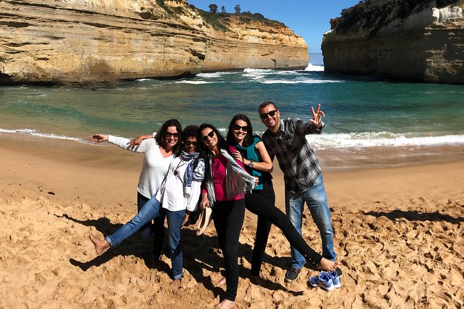 Great Ocean Road Reverse Itinerary PREMIUM Tour - Max 11 Guests - Morning start: Winchelsea tea break, then straight to the Twelve Apostles