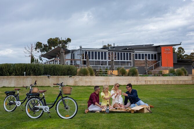 Hahndorf food and wine E-Bike Tour - E-bike pacing: easy for beginners, still enough to feel like you rode