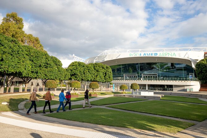 Half-Day Sports Lovers Bus Tour of Melbourne with MCG Tour - Melbourne Sports, But Make It Practical