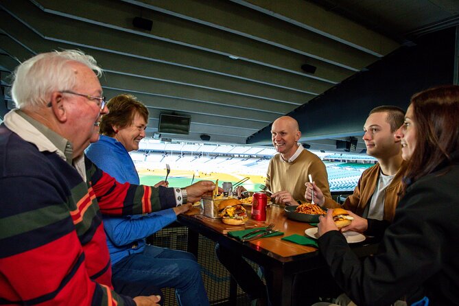 Half-Day Sports Lovers Bus Tour of Melbourne with MCG Tour - Albert Park F1 Circuit Drive: Short Time, Big Explanations