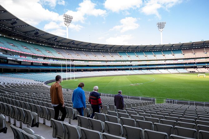 Half-Day Sports Lovers Bus Tour of Melbourne with MCG Tour - Hotel Pickup and a 5.5-Hour Run That Actually Fits