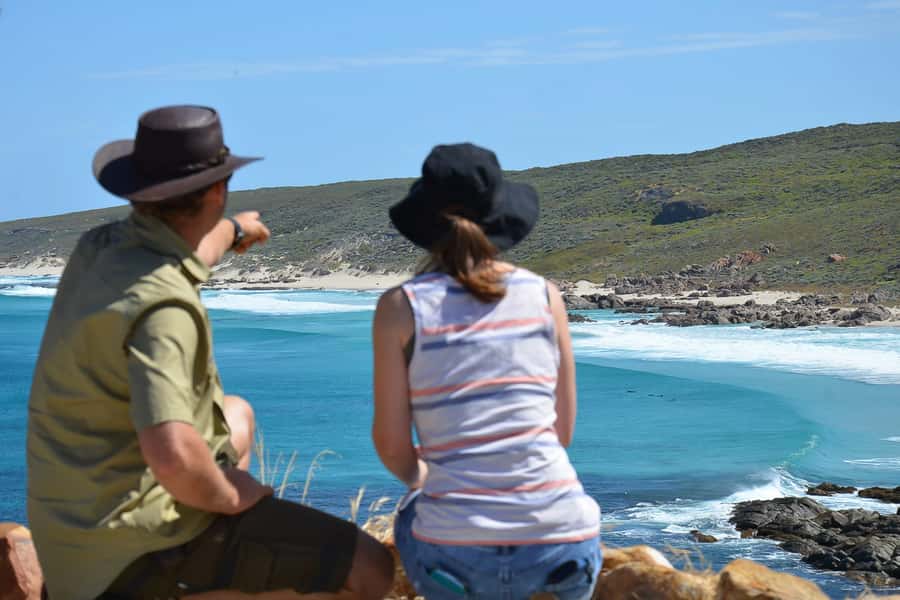 Half day Wine and Sights Discovery Tour Busselton - Chocolate, Olive Oil, and Soap-Factory Stops for True Local Flavor