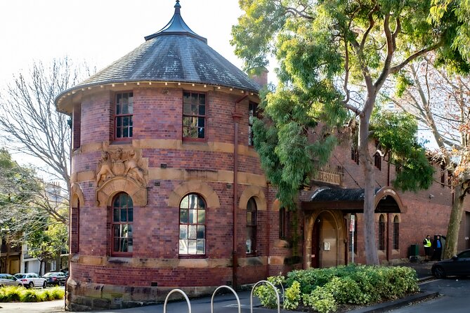 Historical True Crime Walking Tour of East Sydney - Parkland Killer and Mutilator Murders: how the guide ties crime to street corners