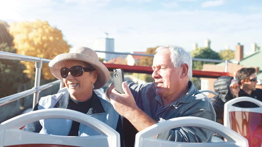 Hobart: 24-Hour Hop-on Hop-off Sightseeing Bus Ticket - Price, time, and value at $31 for a full day of hopping