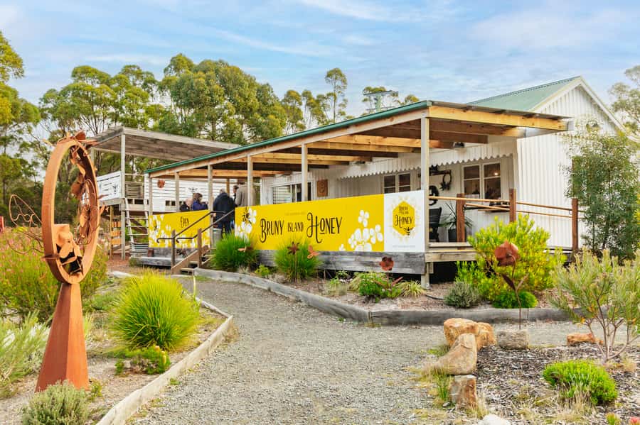 Hobart: Bruny Island Gourmet Sightseeing Day Tour - Bligh Museum: the history stop that doesn’t feel like a chore