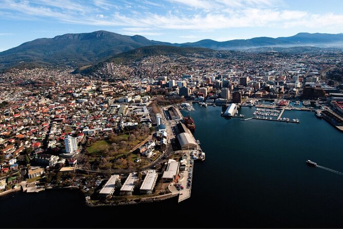 Hobart Highlights Day Tour - Salamanca Market Saturdays: local flavor, art, and easy browsing