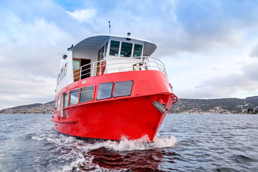 Hobart: Historic Lunch Cruise - Battery Point, Sandy Bay, and Salamanca Place: the Hobart waterfront from the waterline