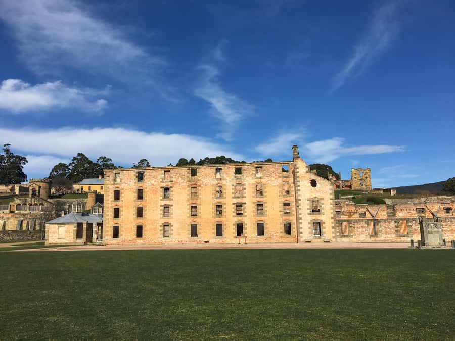 Hobart: Port Arthur, Richmond & Tasman Peninsula Active Tour - The Isle of the Dead Harbor Cruise: seeing the prison from a different angle