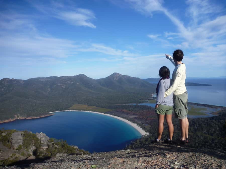 Hobart: Wineglass Bay & Freycinet Active Day Tour - Devil’s Corner Winery: Where the Day Winds Down