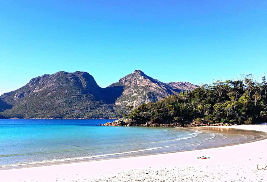 Hobart: Wineglass Bay, Freycinet Park, and Richmond Tour - Key things that make this day tour work