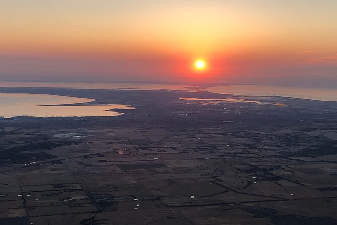 Hot Air Balloon Flights Geelong (The Great Ocean) + Breakfast - Watching the Pilots at Work Turns the Wait Into Part of the Fun
