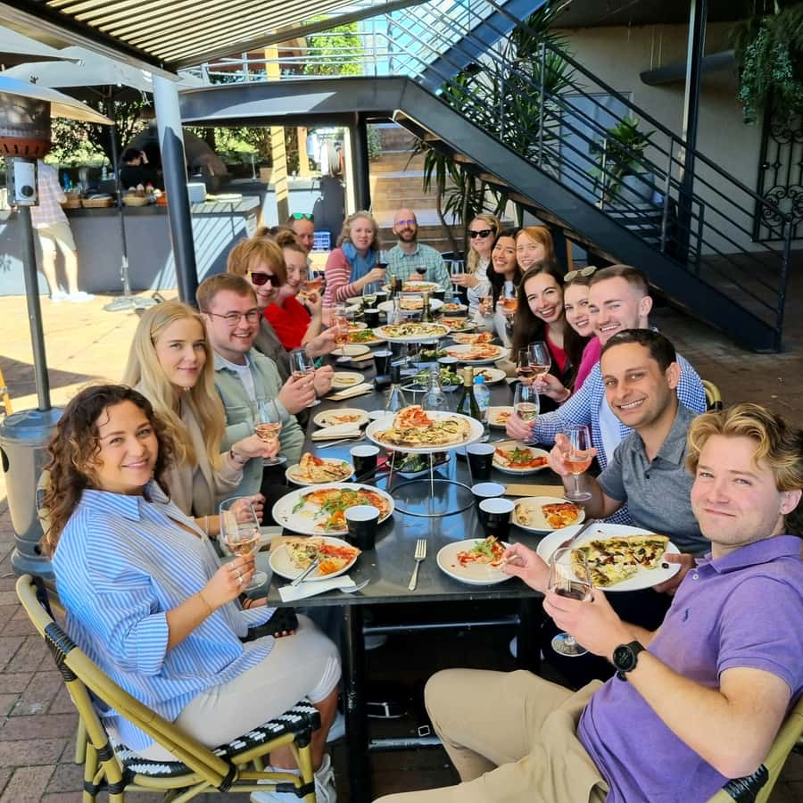 Hunter Valley: Wine, Gin, Cheese and Chocolate Tour - Beer and Wine Finish, Then You’re Headed Back