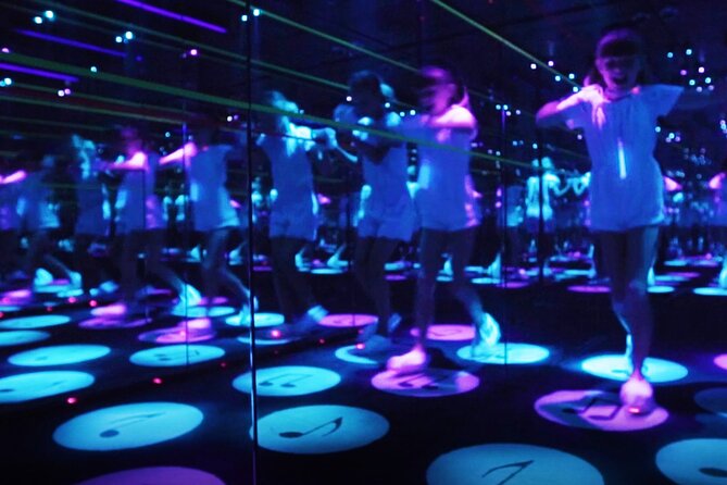 Infinity Attraction - Admission - Family logistics: ages, strollers, and what to bring