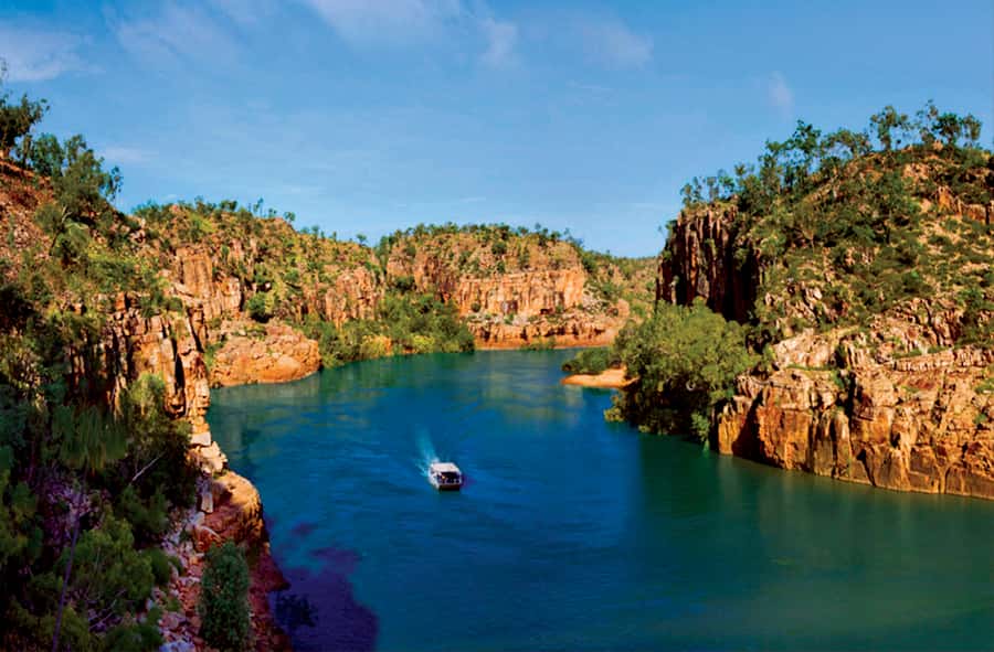 Katherine Gorge & Edith Falls Full-Day Tour from Darwin - Adelaide River War Cemetery: a short stop with real emotional weight