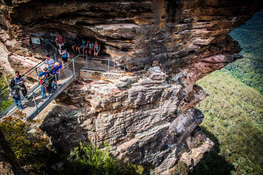 Katoomba: Blue Mountains Full-Day Hop-On Hop-Off Bus Tour - Katoomba Cascades and Katoomba Falls: waterfalls plus an easy pause