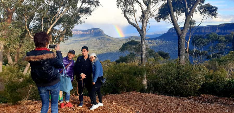 Katoomba: Blue Mountains Full-Day Hop-On Hop-Off Bus Tour - Furber Steps into Jamison Valley: the walk that changes the whole day