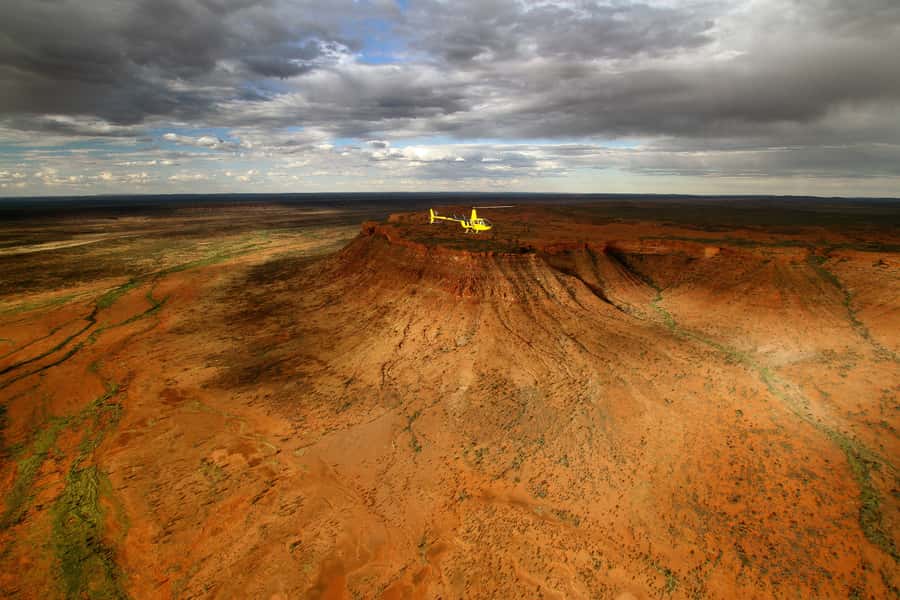 King's Canyon: 15-minute Scenic Helicopter Tour - Why Kings Canyon’s domes and cliffs make a strong first impression from the air