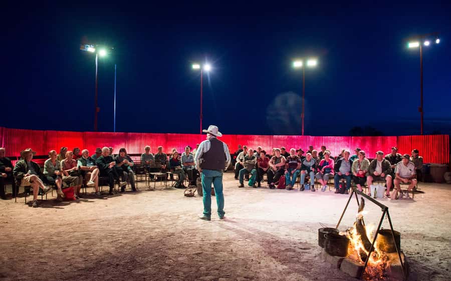 Longreach: Sunset Paddlewheeler Cruise, Show and Dinner - Bush entertainment and Starlight’s Sound & Light show on the riverbank