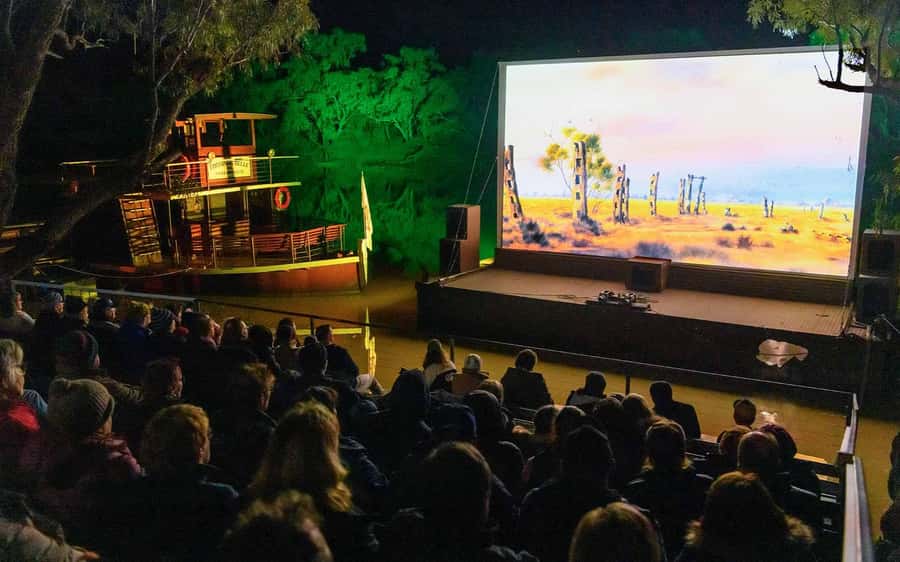Longreach: Sunset Paddlewheeler Cruise, Show and Dinner - Who this sunset cruise suits best, and who may want a different plan