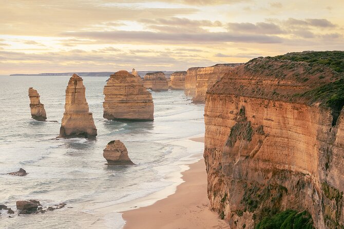 Lux Great Ocean Road Tour Reverse - Max 11 Hotel Pickup - The Great Ocean Road core: a long scenic stretch plus a volcanic rock beach walk