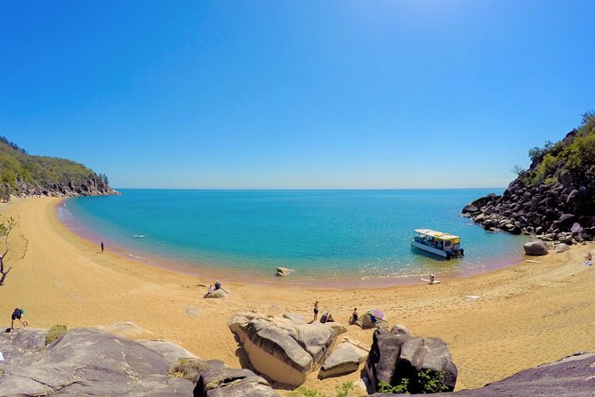 Magnetic Island Discovery Tour with Snorkeling & Paddle Boarding - Master Reef Guides: The Part That Turns Snorkelling Into Learning