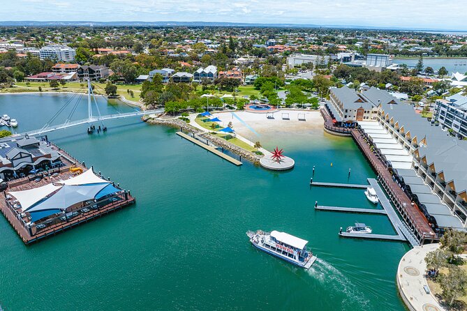 Mandurah Dolphin Cruise and Views - Small group comfort: up to 20 and easy movement on board