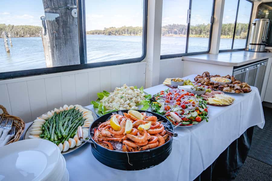 Mandurah: Murray River Lunch Cruise - Glide through Mandurah’s estuary first, then the Creery Wetlands stretch