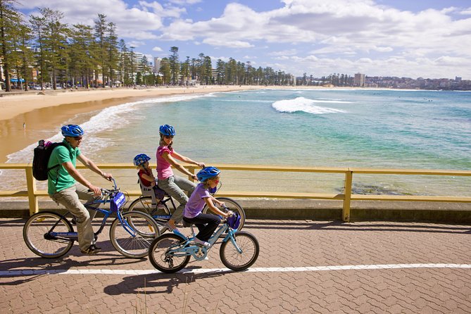 Manly Self-Guided Bike Tour - Stop 3: International College of Management, a quick architectural pause