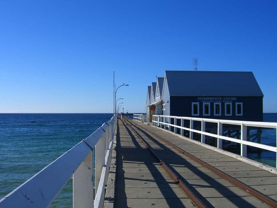 Margaret River and Busselton Jetty: Day Trip from Perth - Mammoth Cave Guided Tour: What You’ll See Underground