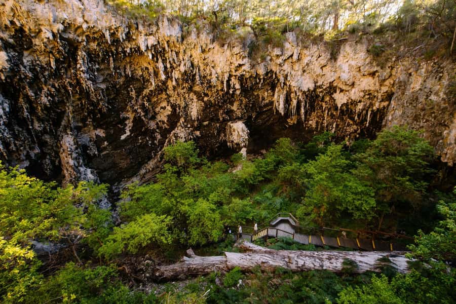Margaret River: Lake Cave Fully-Guided Tour - How to get the most out of the guide: what the best ones do