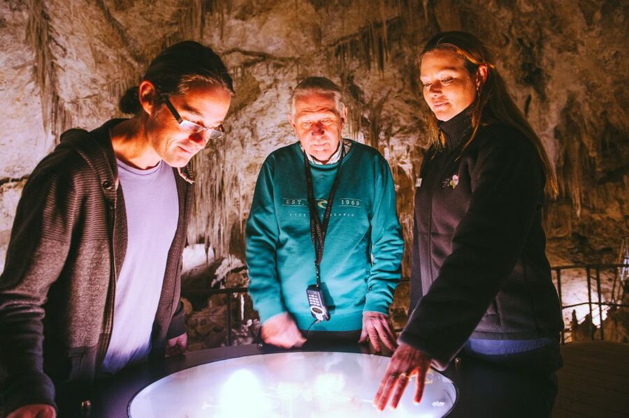 Margaret River: Self-Guided Audio Tour of Mammoth Cave - Bushland In, Cave Inside, Marri Forest Out