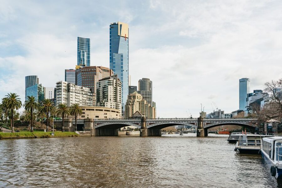 Melbourne: 1-Hour Gardens and Sporting Precinct River Cruise - Gardens and Sports on the Same Route
