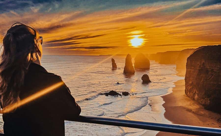 Melbourne: 12 Apostles Sunset Tour - Less Crowds - Why the sunset timing feels calmer on the Great Ocean Road