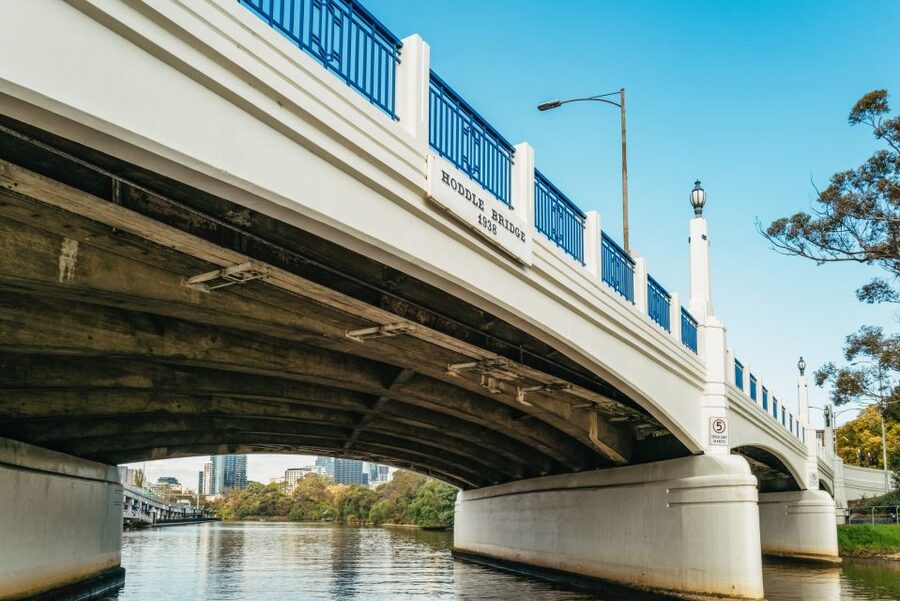 Melbourne: 2-Hour City Highlights River Cruise - Who should book this cruise