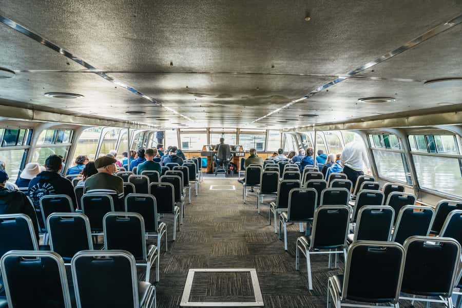 Melbourne: 2-Hour City Highlights River Cruise - Why the Yarra River cruise is the fastest way to read Melbourne