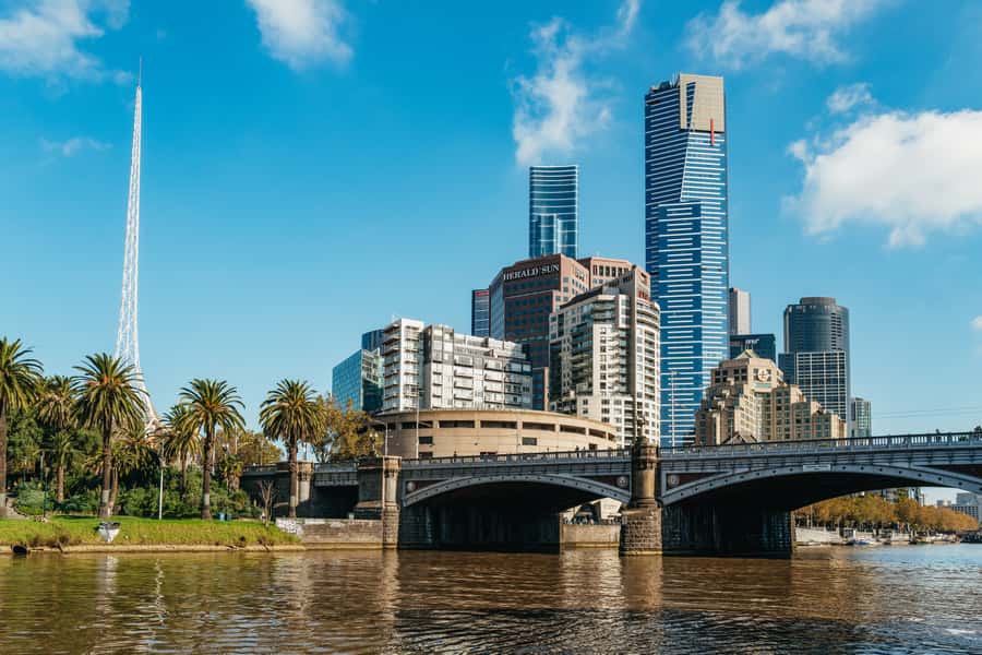 Melbourne: 2-Hour City Highlights River Cruise - Downstream highlights: Docklands, Crown, and the showpiece skyline