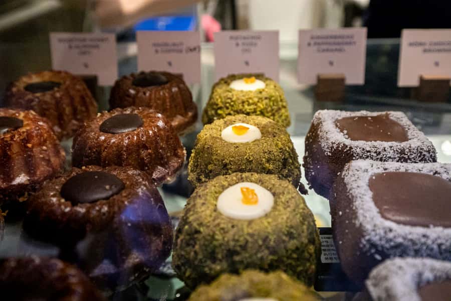 Melbourne: 3-Hour Foodie Discovery Walking Tour - Two savoury restaurant stops: the lunch that sneaks up on you