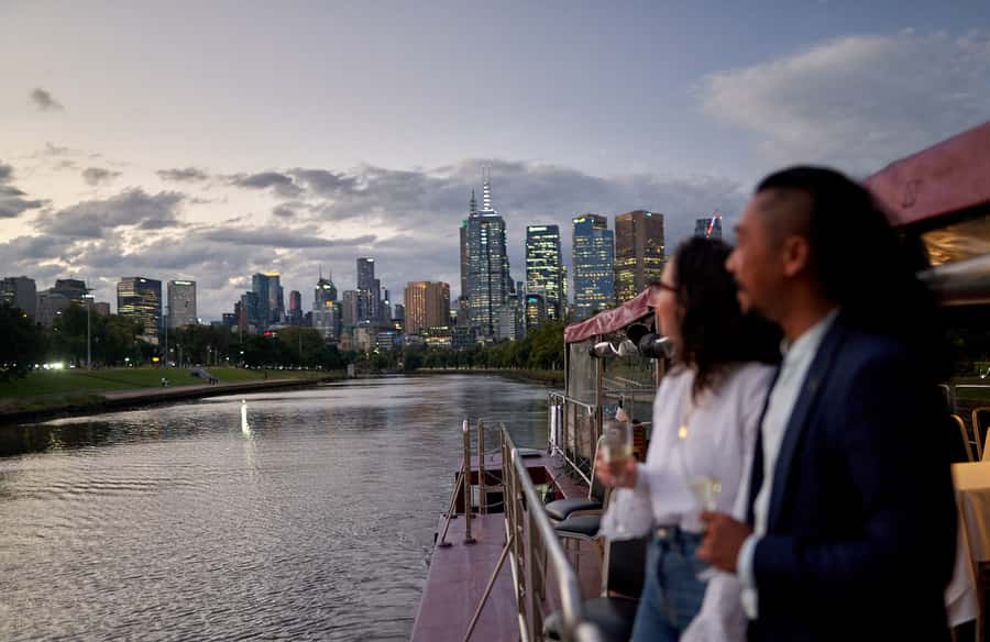 Melbourne: 4-Course Dinner Cruise with Drinks - Vegetarian options and menu limits: choose smart before you arrive