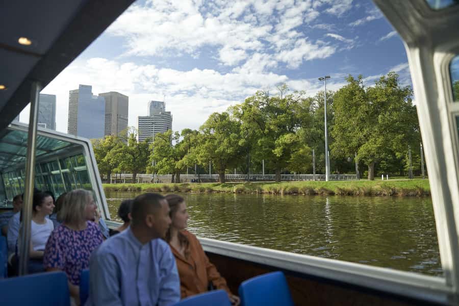Melbourne City Cruise with Tea, Coffee, and Commentary - Tea and Coffee Included, Plus What You Cannot Bring