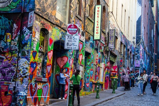 Melbourne City Highlights Small Group Tour - Journey through Time: how the photo-and-story format helps you remember