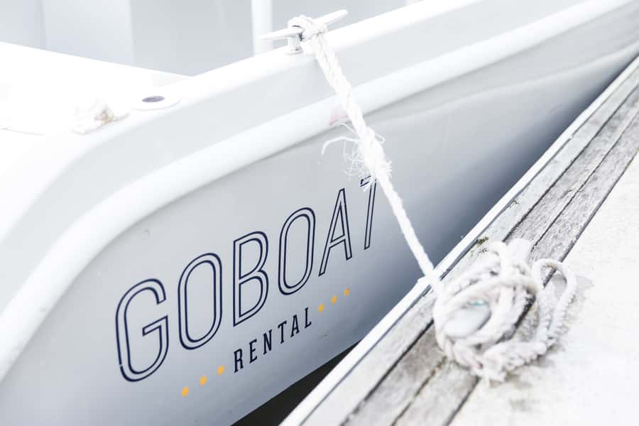 Melbourne: Electric Picnic Boat Rental on the Yarra River - Picnic setup that turns a boat ride into the day’s memory