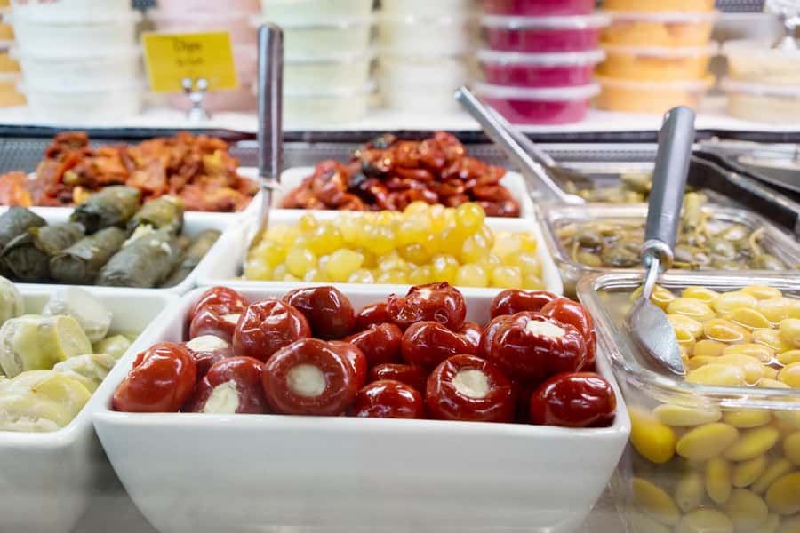 Melbourne Flavors: Queen Victoria Market Food Tour - The itinerary in real life terms: how the 2.5 hours usually unfolds