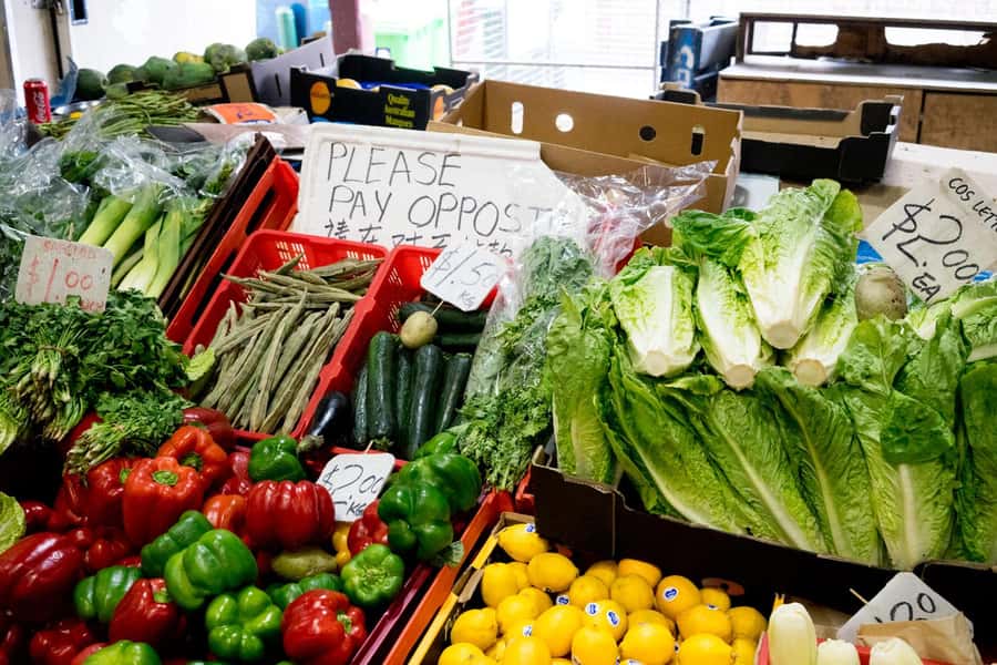 Melbourne Flavors: Queen Victoria Market Food Tour - Small comfort details that make the tour easier
