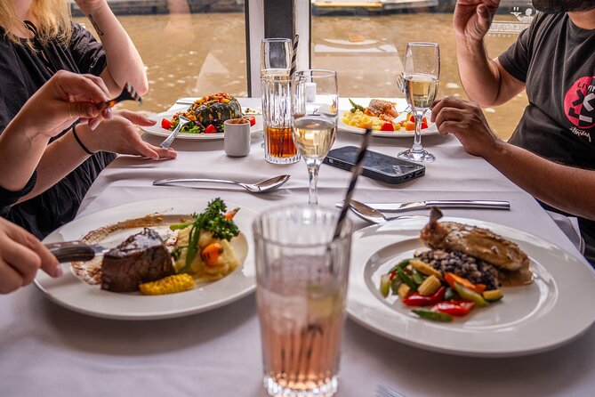 Melbourne Food Tour with 8+ Food Tastings in Hidden Laneways - Landmarks as context, not a lecture