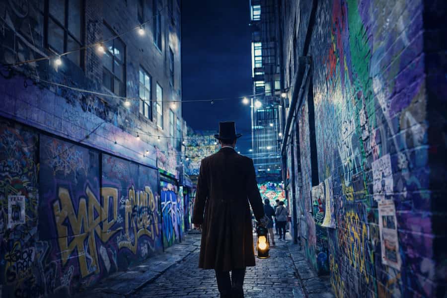 Melbourne: Ghosts, Murder, & Mystery Guided Walking Tour - Ghost host energy, divining sticks, and the fun of being properly spooked