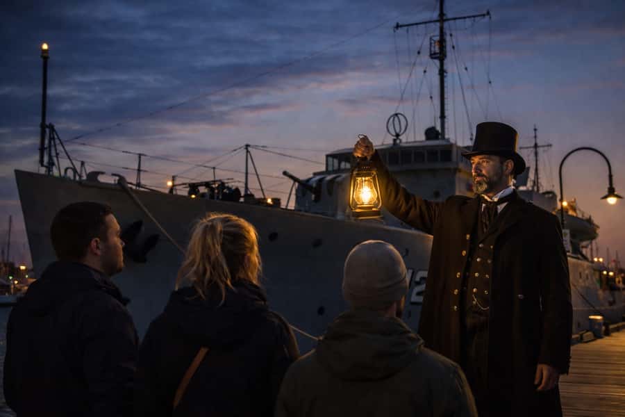 Melbourne: Ghosts of Williamstown Guided Ghost Walking Tour - Victoria’s oldest morgue stop, and what makes it different