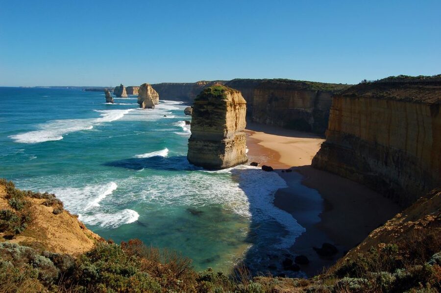 Melbourne: Great Ocean Road Extended–Top Stops&London Bridge - London Bridge Coastal Arch, The Stop Most Schedules Skip